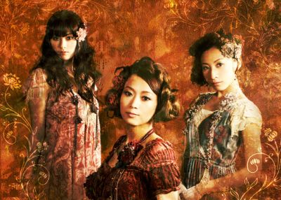 Kalafina 2009
This was the profile image on Sony's website in early 2009, around the time of Seventh Heaven and Lacrimosa release.
Keywords: Kalafina Keiko Hikaru Wakana