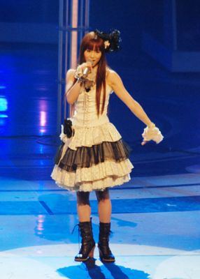 NHK ã€ŒMUSIC JAPAN ANISONG SP2ã€
Keiko performing at NHK ã€ŒMUSIC JAPAN ANISONG SP2ã€.
Keywords: Kalafina Keiko